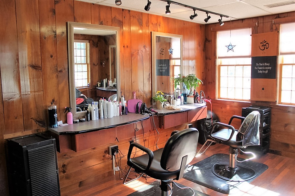 About Our Salon and Spa - Looks Unlimited